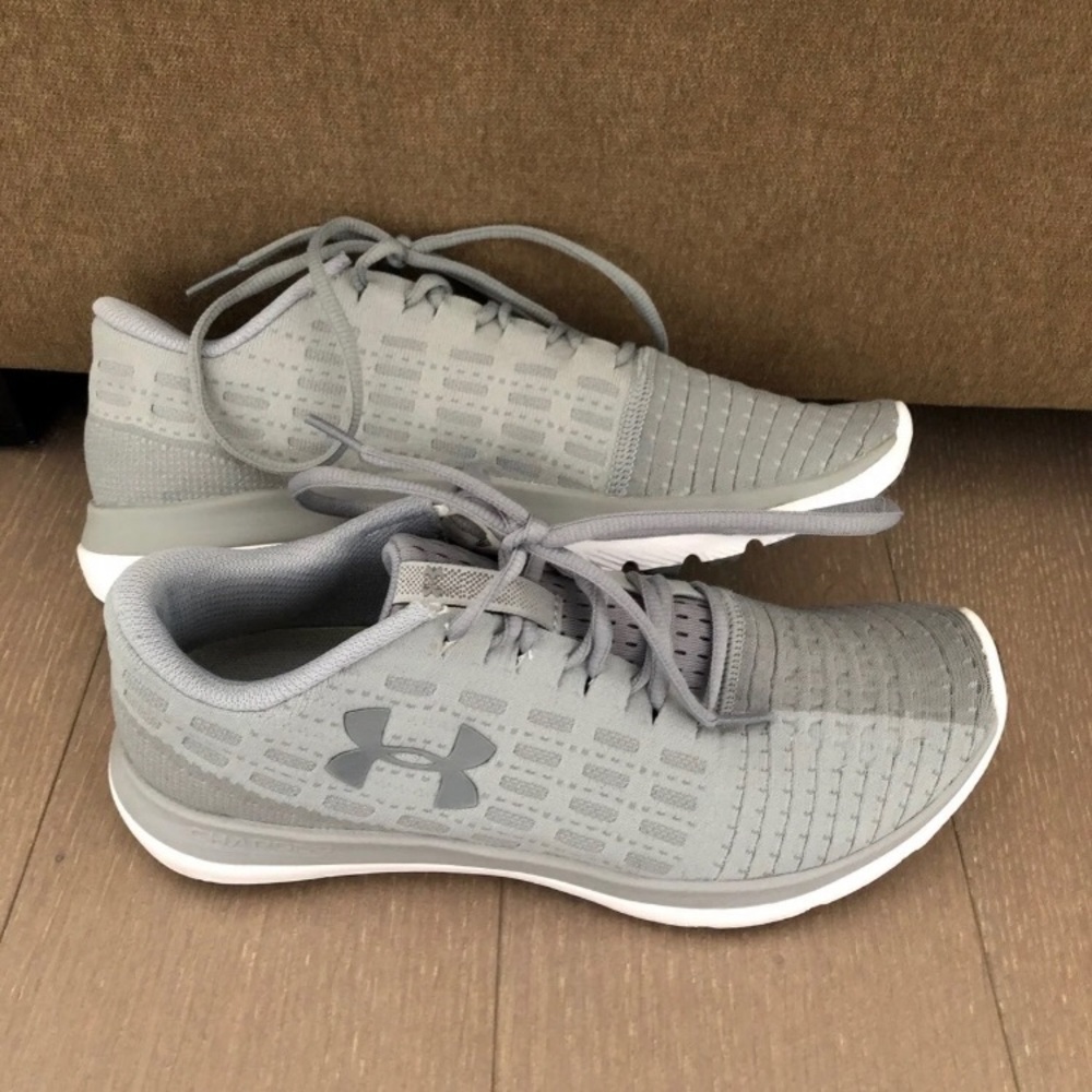 Women’s under armor size 9 shoe - worn once